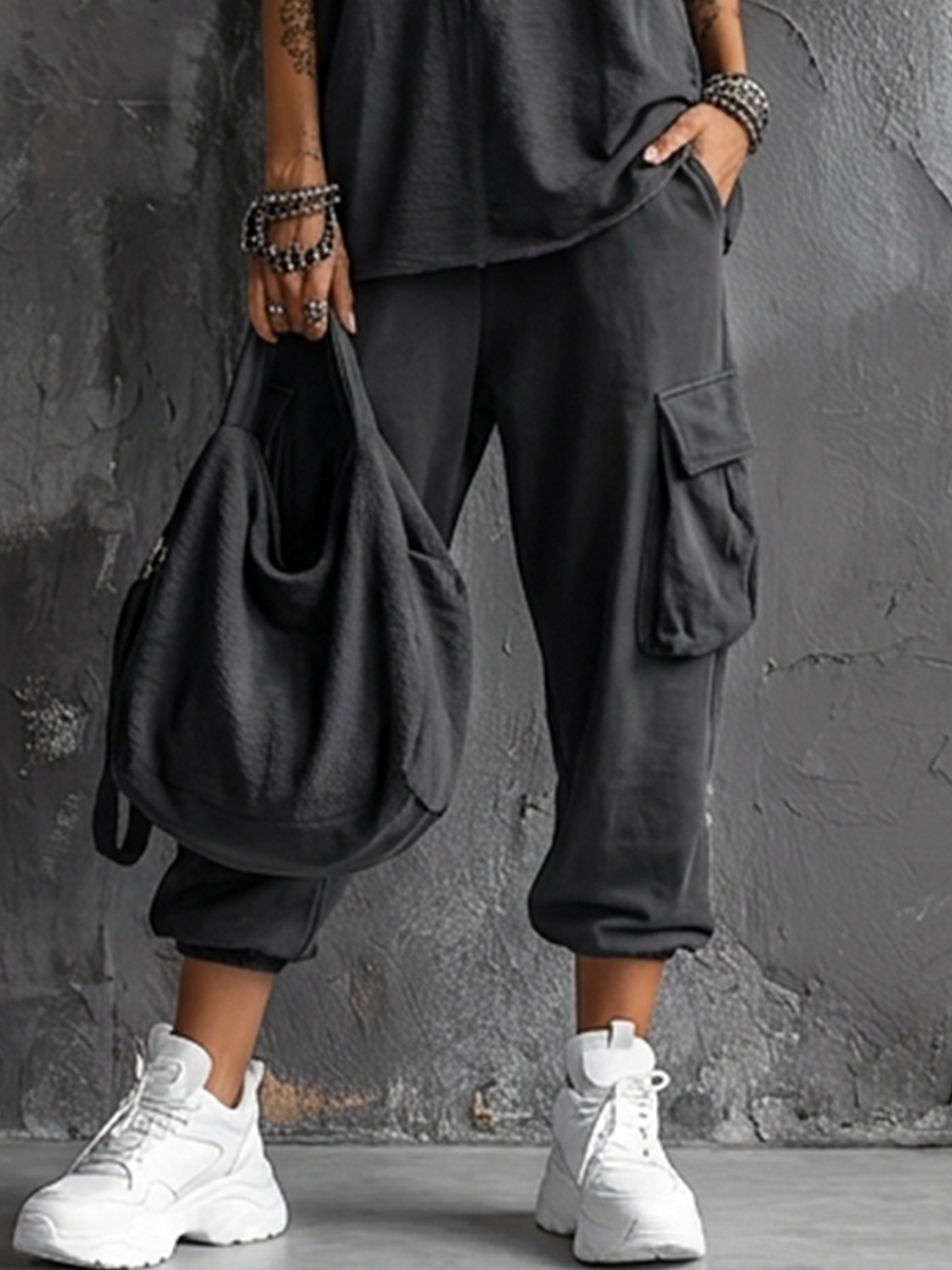 Conjunto casual para mujer: top sin mangas y pantalones cargo jogger