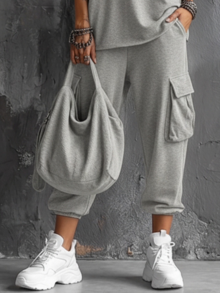 Conjunto casual para mujer: top sin mangas y pantalones cargo jogger