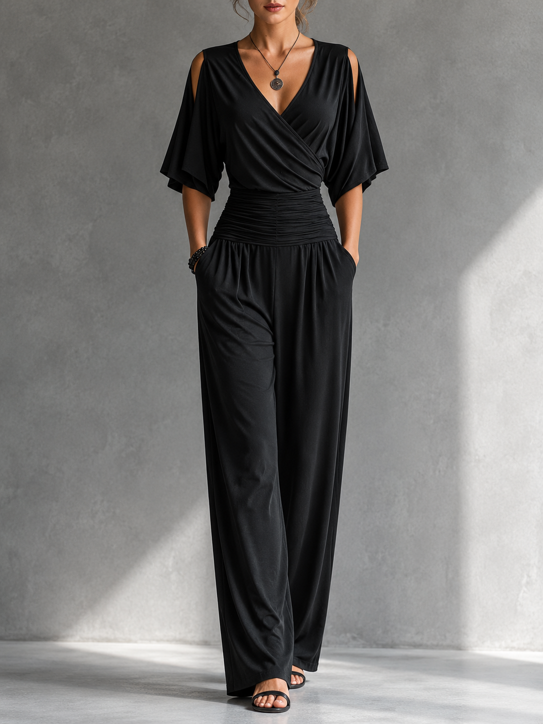 Alia | Look elegante con efecto cartera y pantalones de pierna ancha